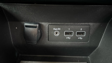 Renault Clio 1.0 TCe 90 Iconic 5dr Petrol Hatchback